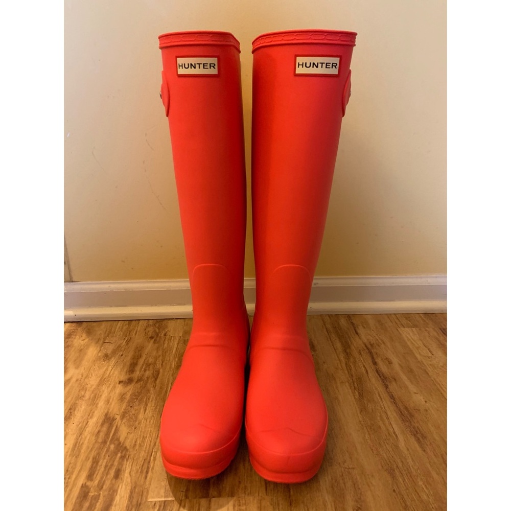 Women’s Hunter rain boots